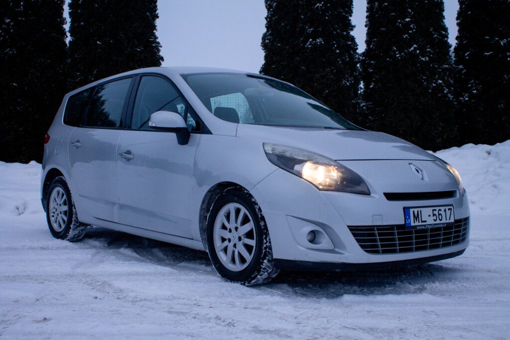 RENAULT MEGANE SCENIC