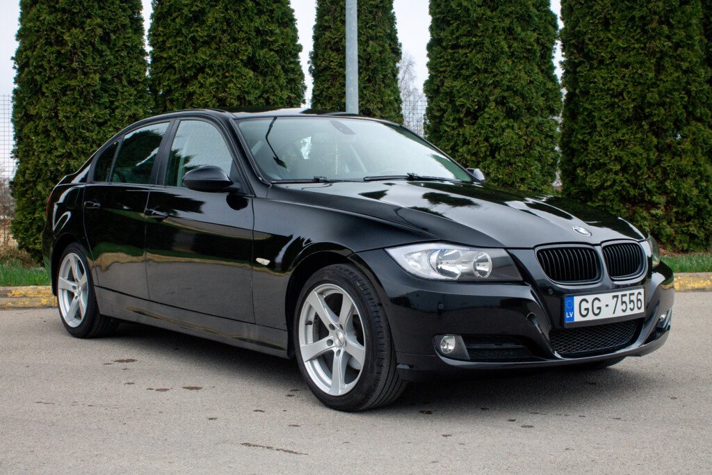 BMW E90