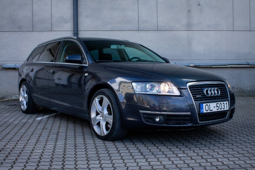 AUDI A6 Quattro