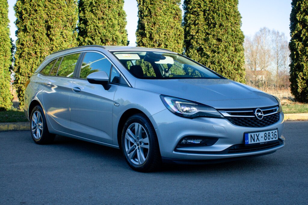 OPEL ASTRA SPORTS TOURER+