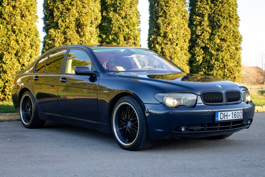 BMW 730