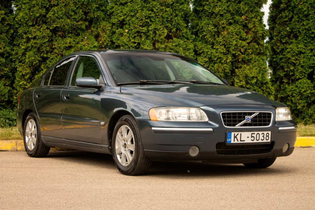 VOLVO S60