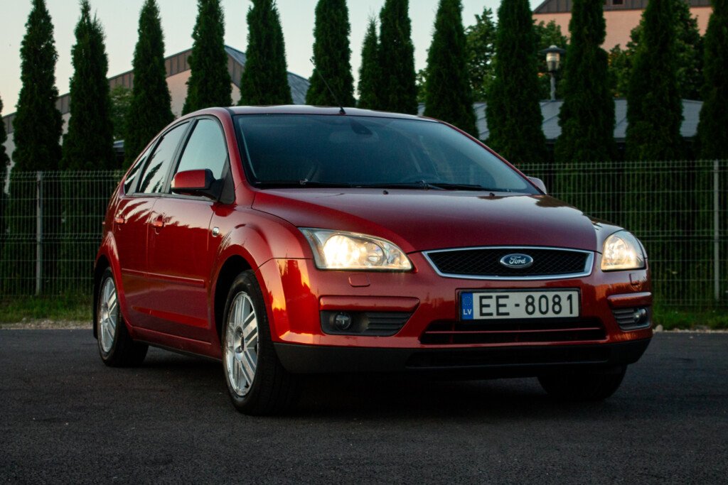 FORD FOCUS