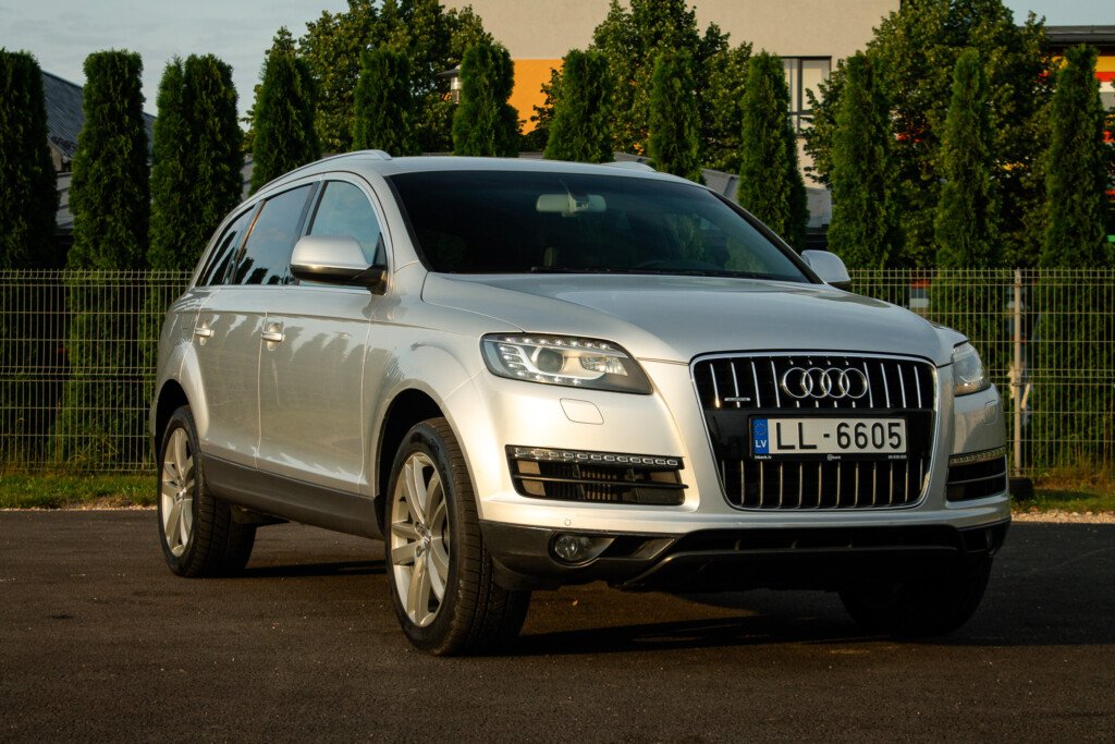 AUDI Q7